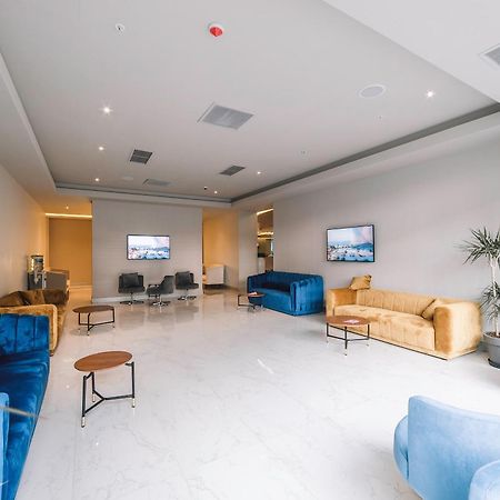 Grand City Real Estate Apartman Batumi Kültér fotó