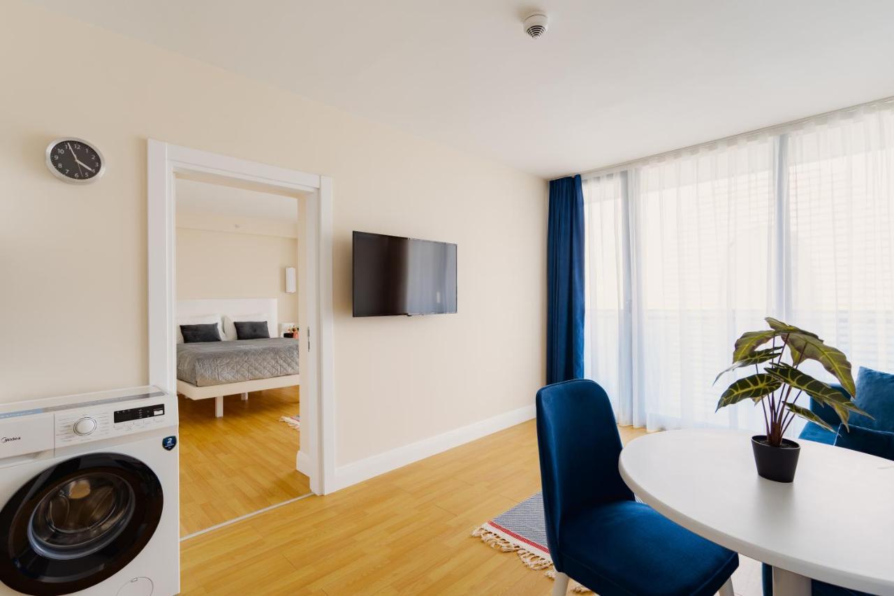 Grand City Real Estate Apartman Batumi Kültér fotó