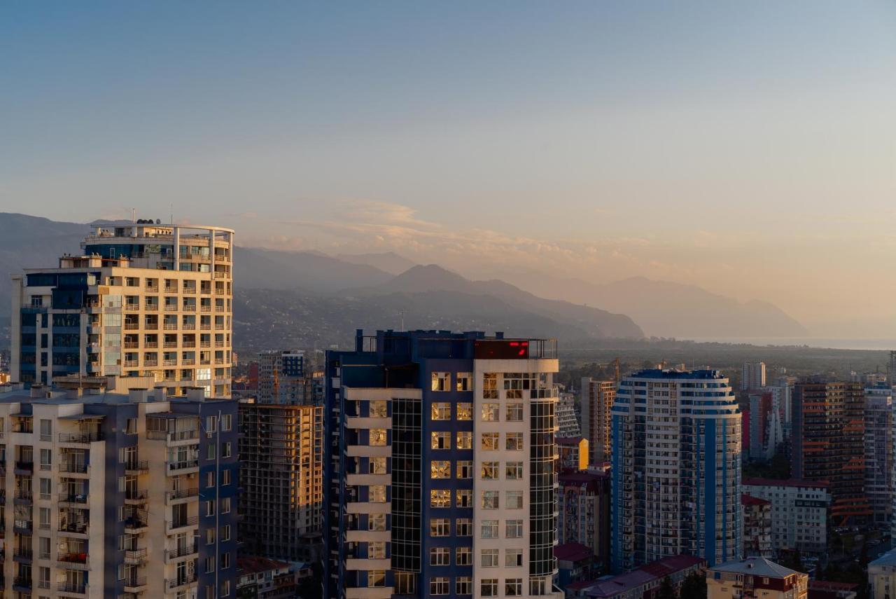 Grand City Real Estate Apartman Batumi Kültér fotó