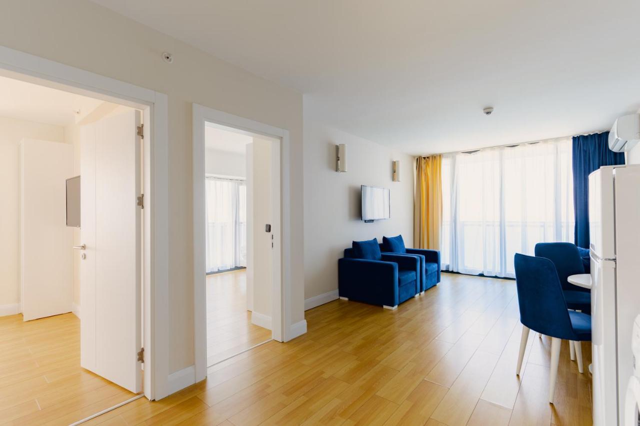 Grand City Real Estate Apartman Batumi Kültér fotó