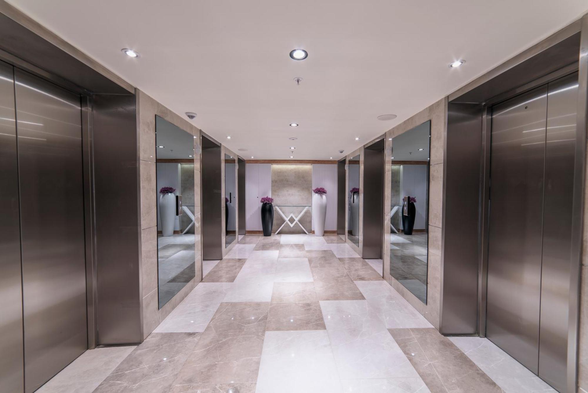 Grand City Real Estate Apartman Batumi Kültér fotó