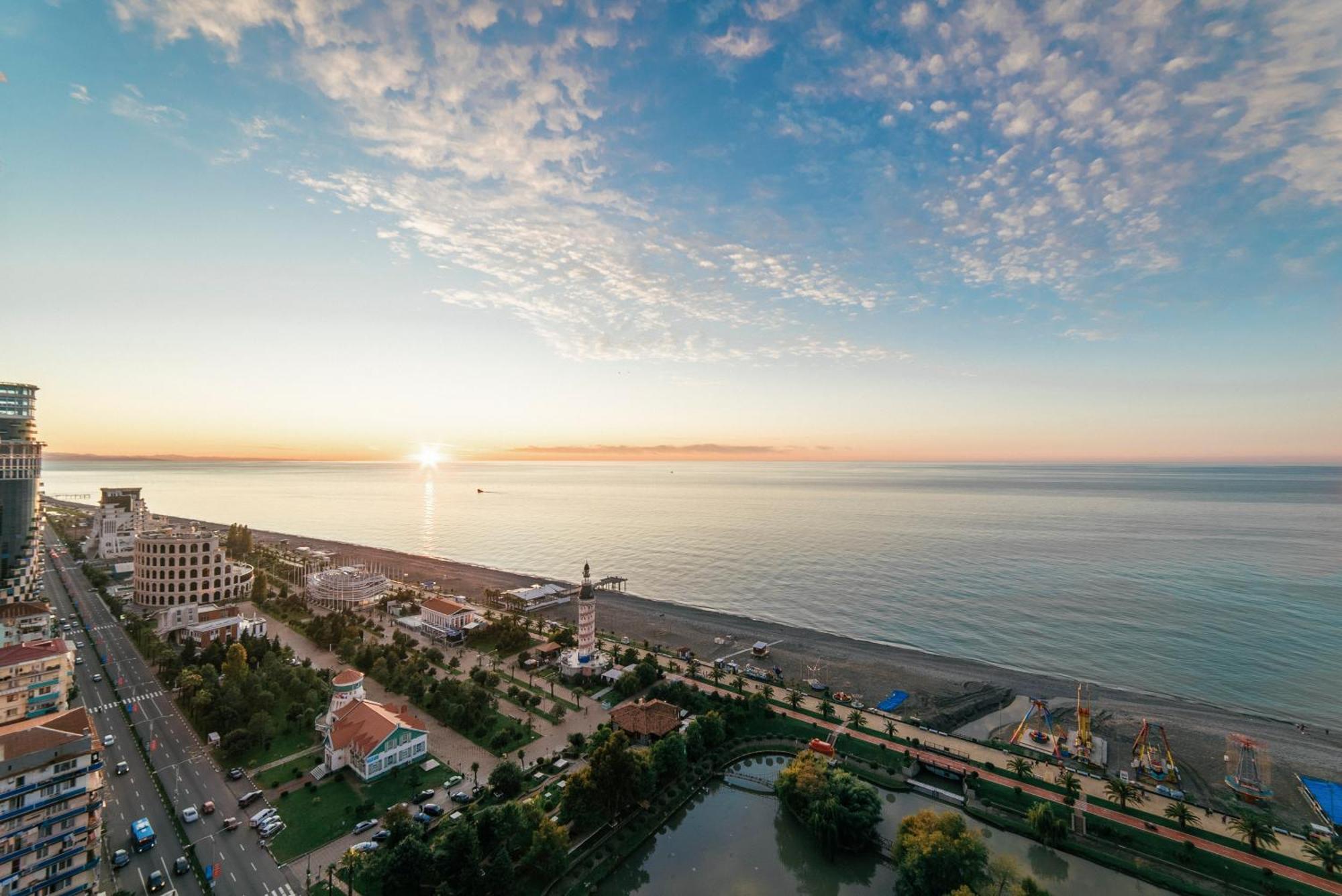 Grand City Real Estate Apartman Batumi Kültér fotó
