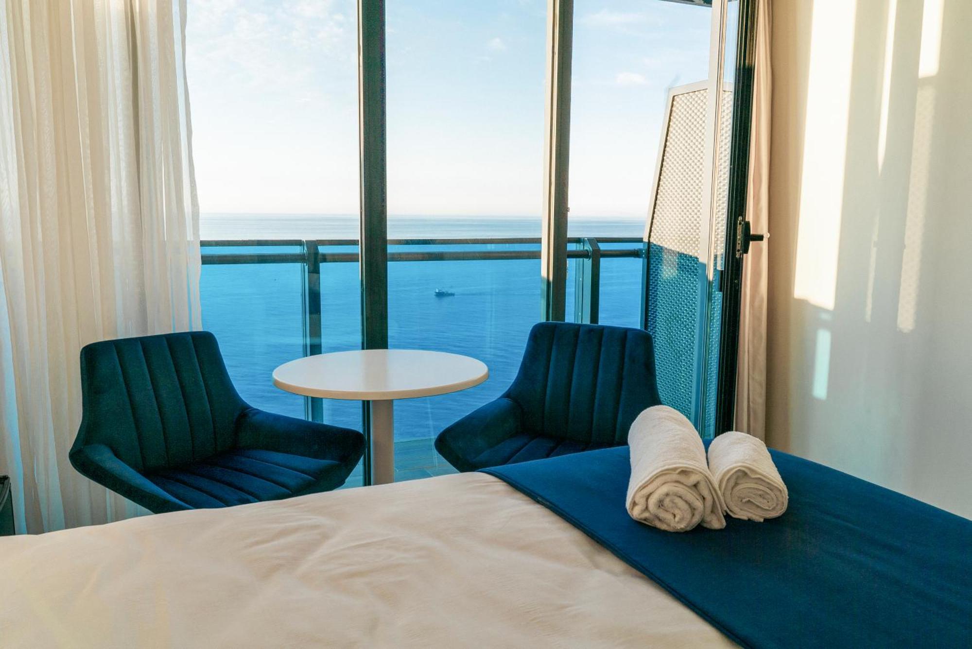 Grand City Real Estate Apartman Batumi Kültér fotó